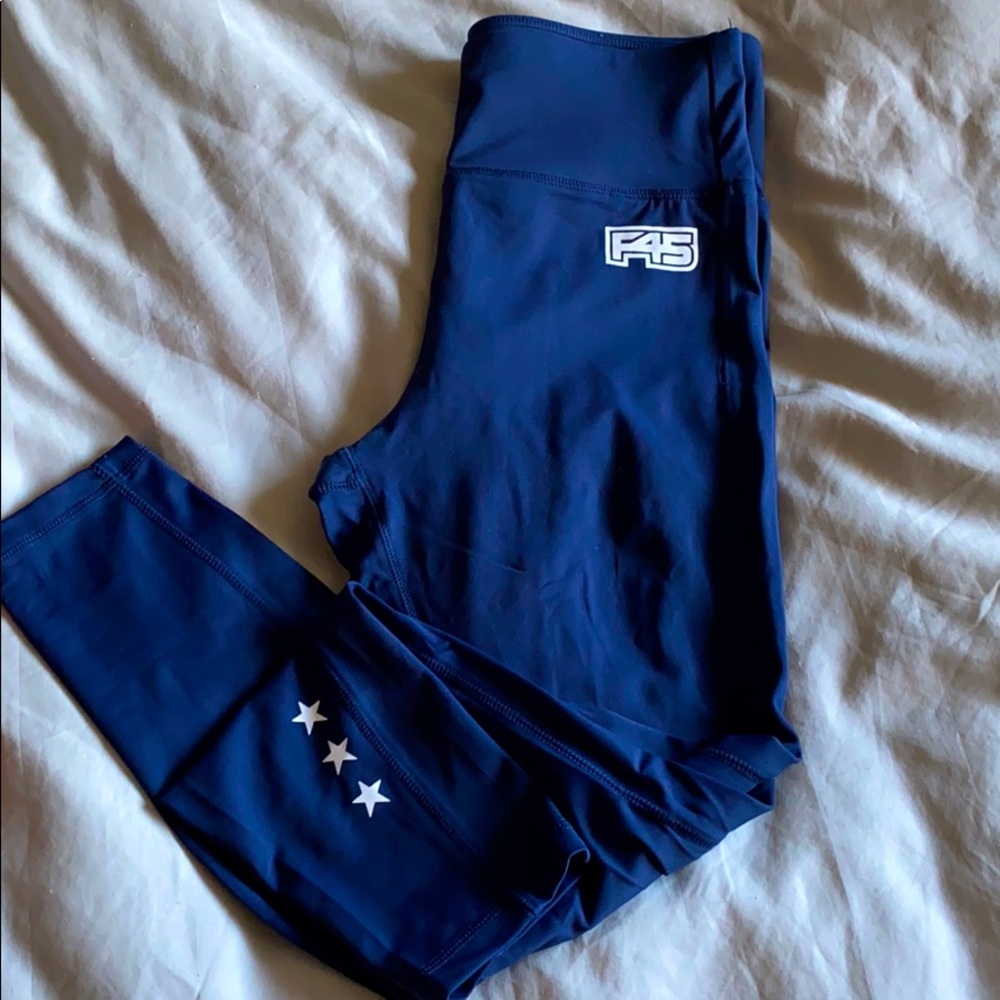 F45 branded leggings - Navy- L